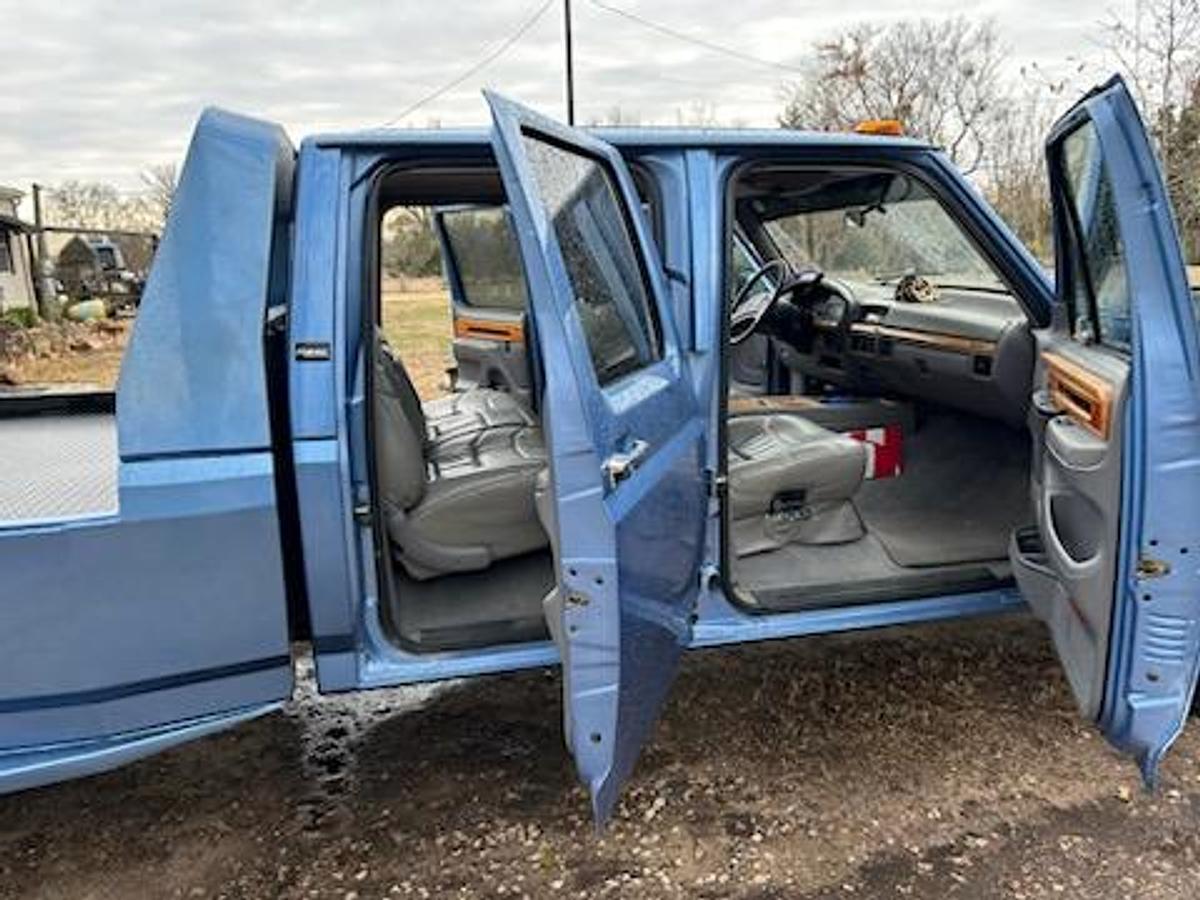 Used 1996 Ford F-350 Automatic Flatbed
