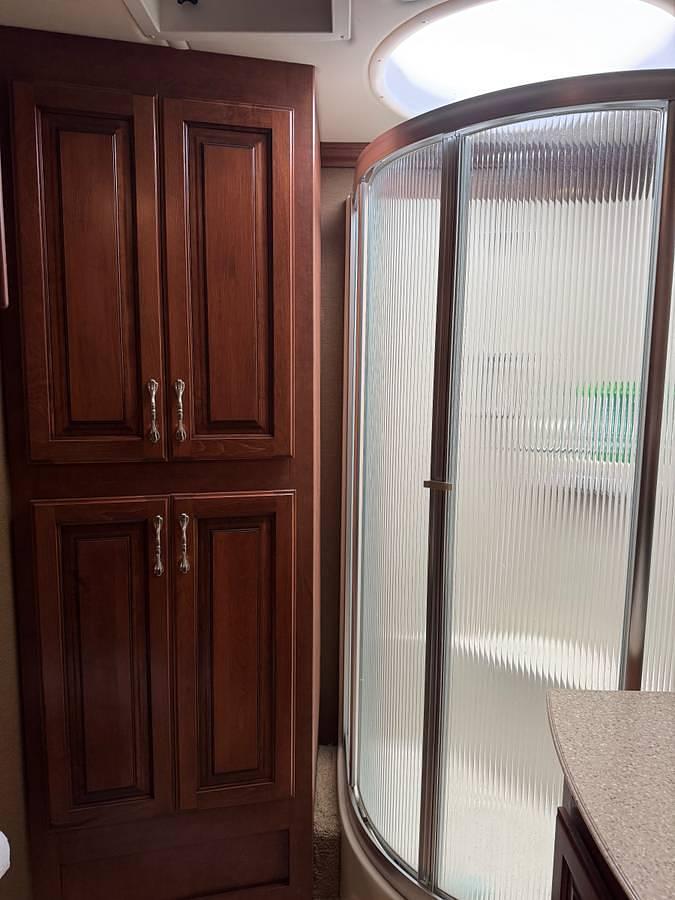 Used 2012 Fleetwood Discovery 40X Class A Diesel Motorhome