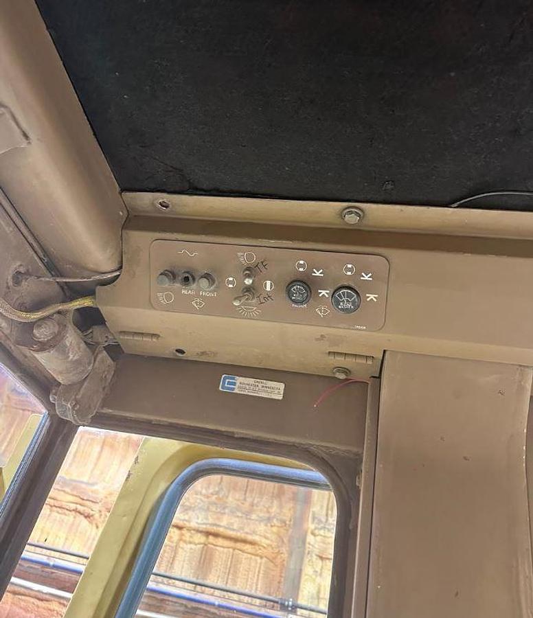 Used 1981 Caterpillar 953 Crawler Loader