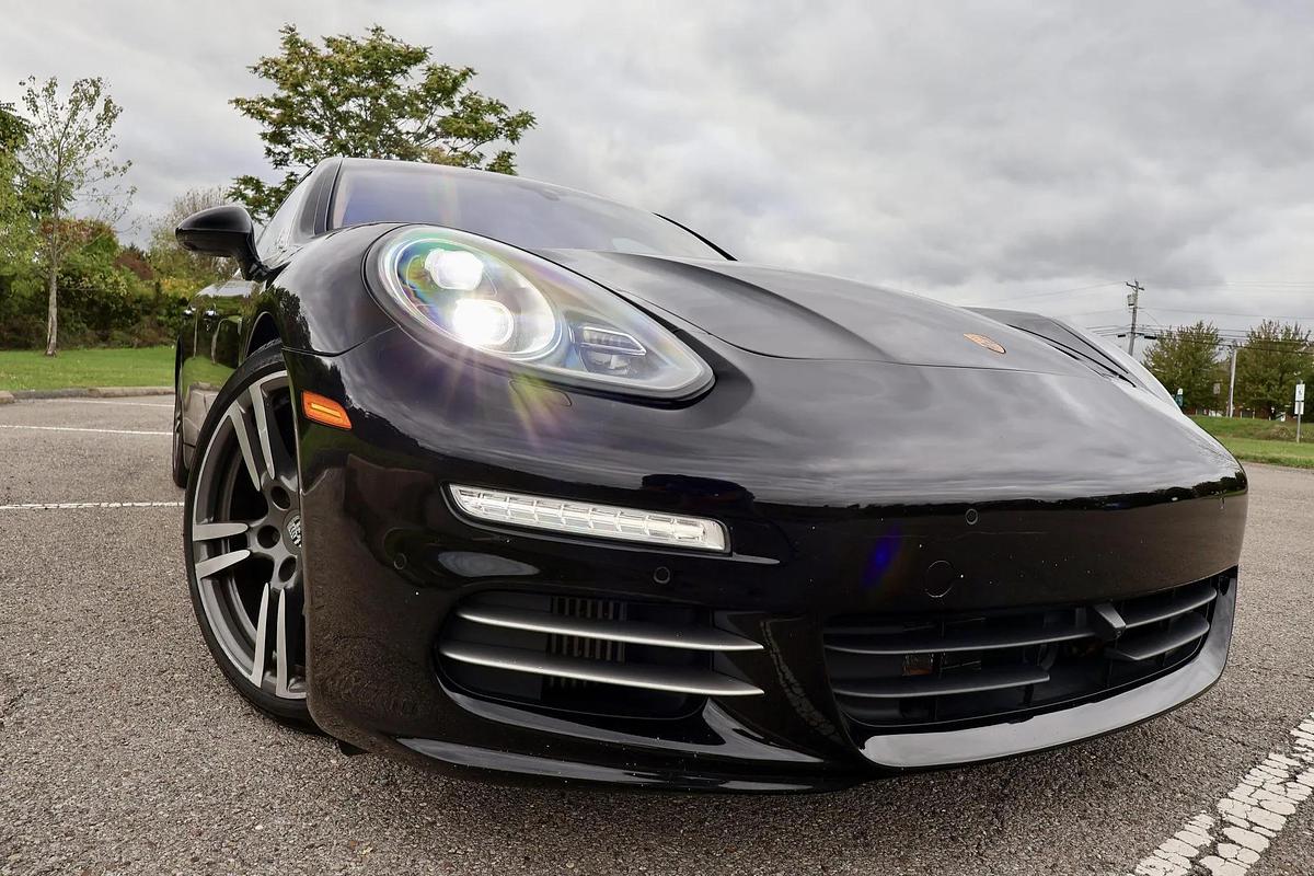 Used 2014 Porsche Panamera 4s Executive