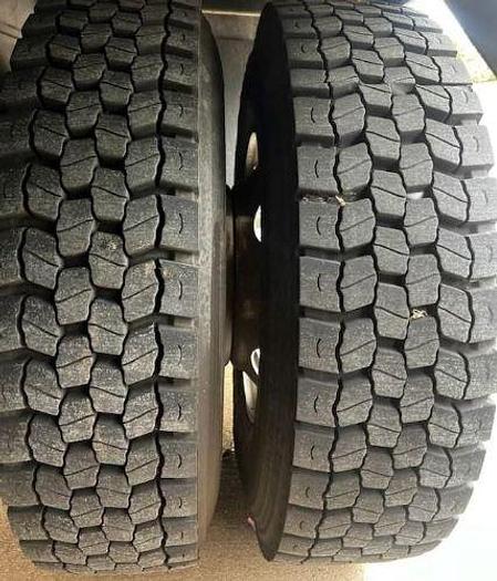 Used 2019 Freightliner Business Class M2 106