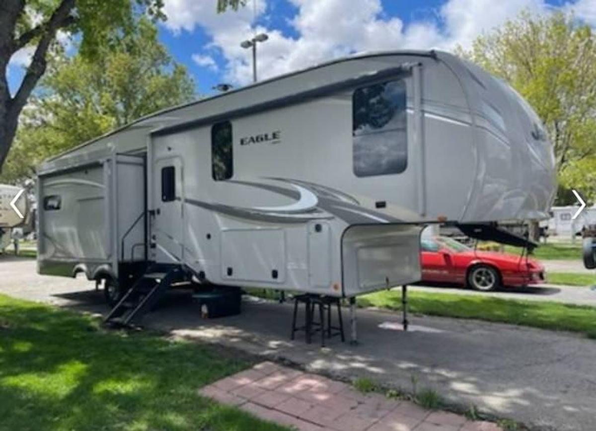 Used 2019 Jayco Eagle 319MLOK Fifth Wheel