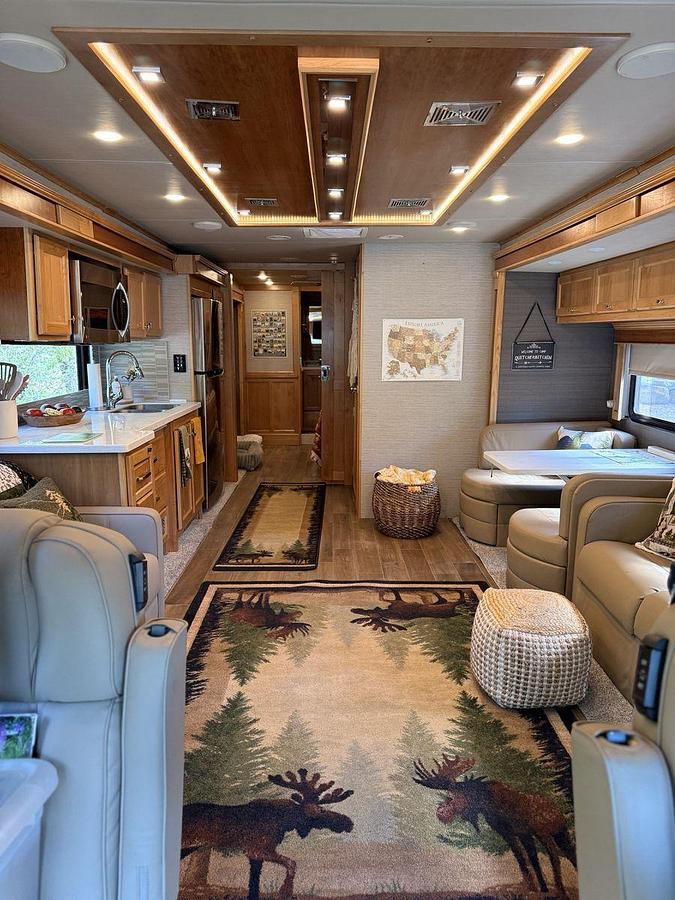Used 2022 Tiffin Allegro RED 37BA Class A Motorhome