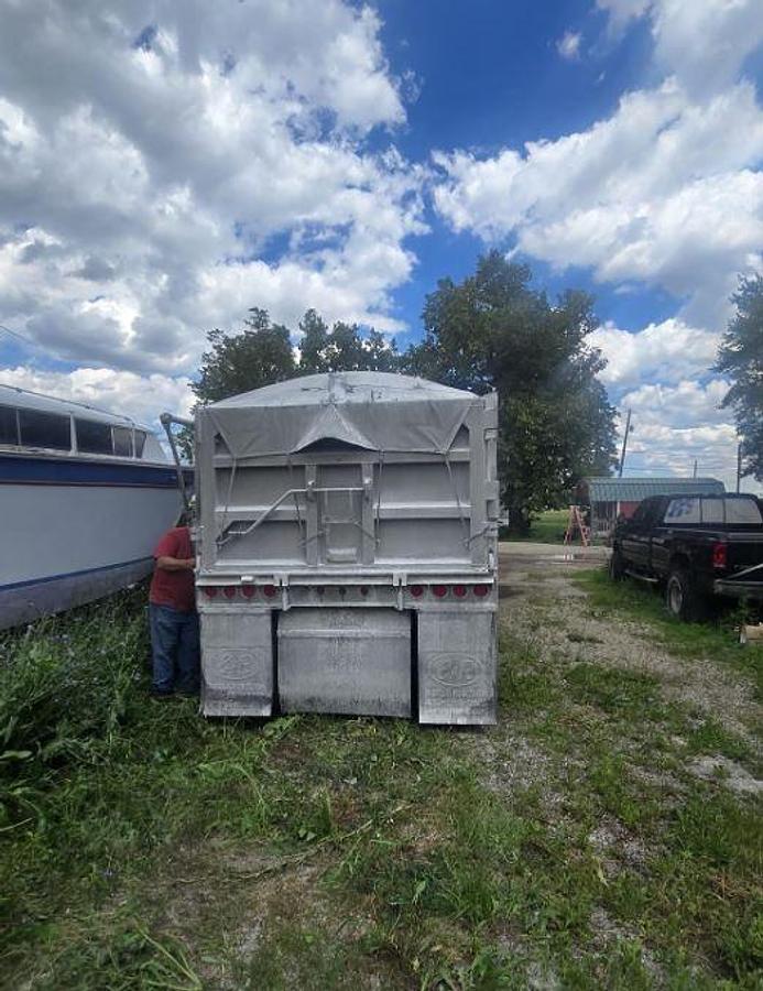 Used 2009 East Trailer