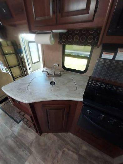 Used 2016 Forest River Sunseeker 2500TS