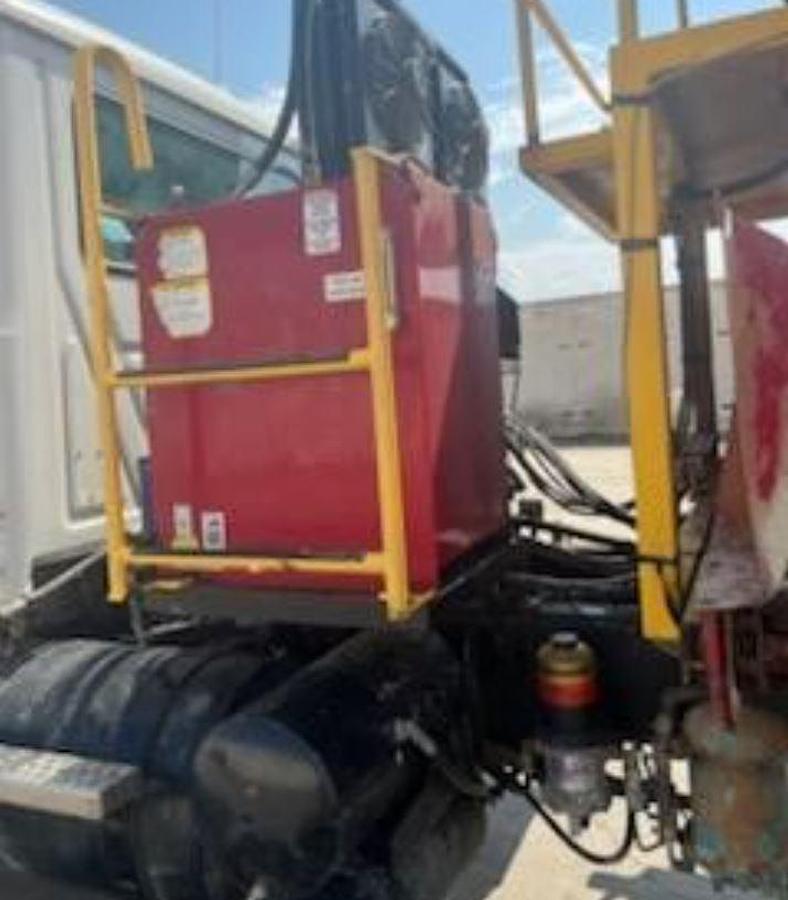 Used 2015 Mack Granite GU813