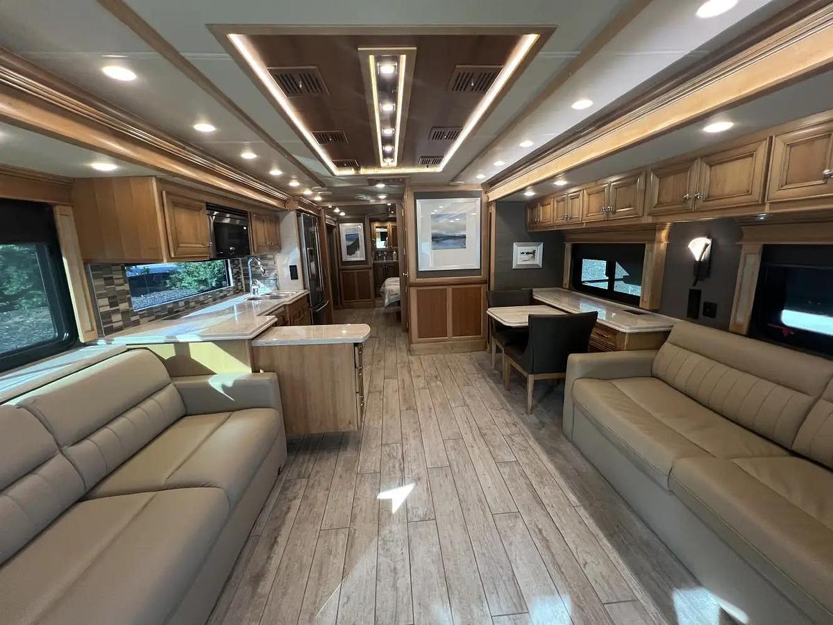 Used 2020 Tiffin Phaeton 37BH