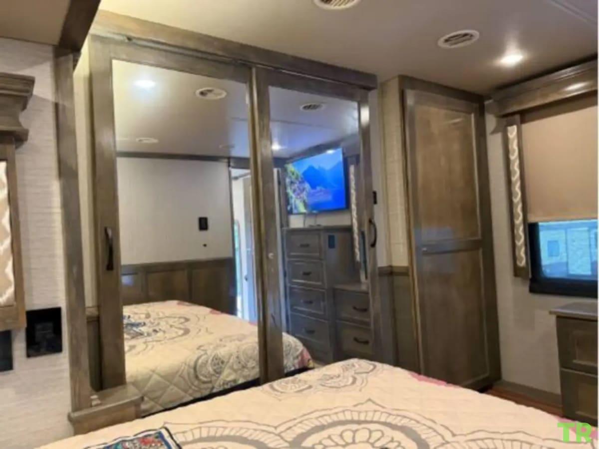 Used 2022 Vanleigh Beacon 34RLB