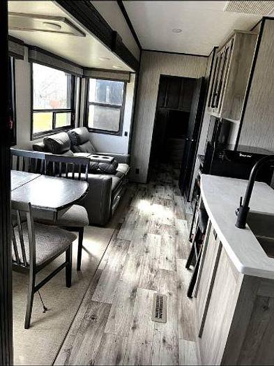 Used 2022 KZ Durango D348BHF