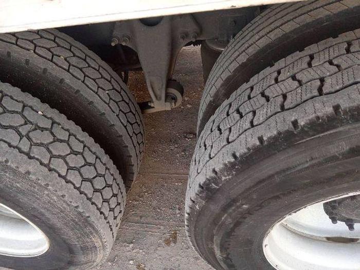 Used 2018 INTERNATIONAL Semi Truck