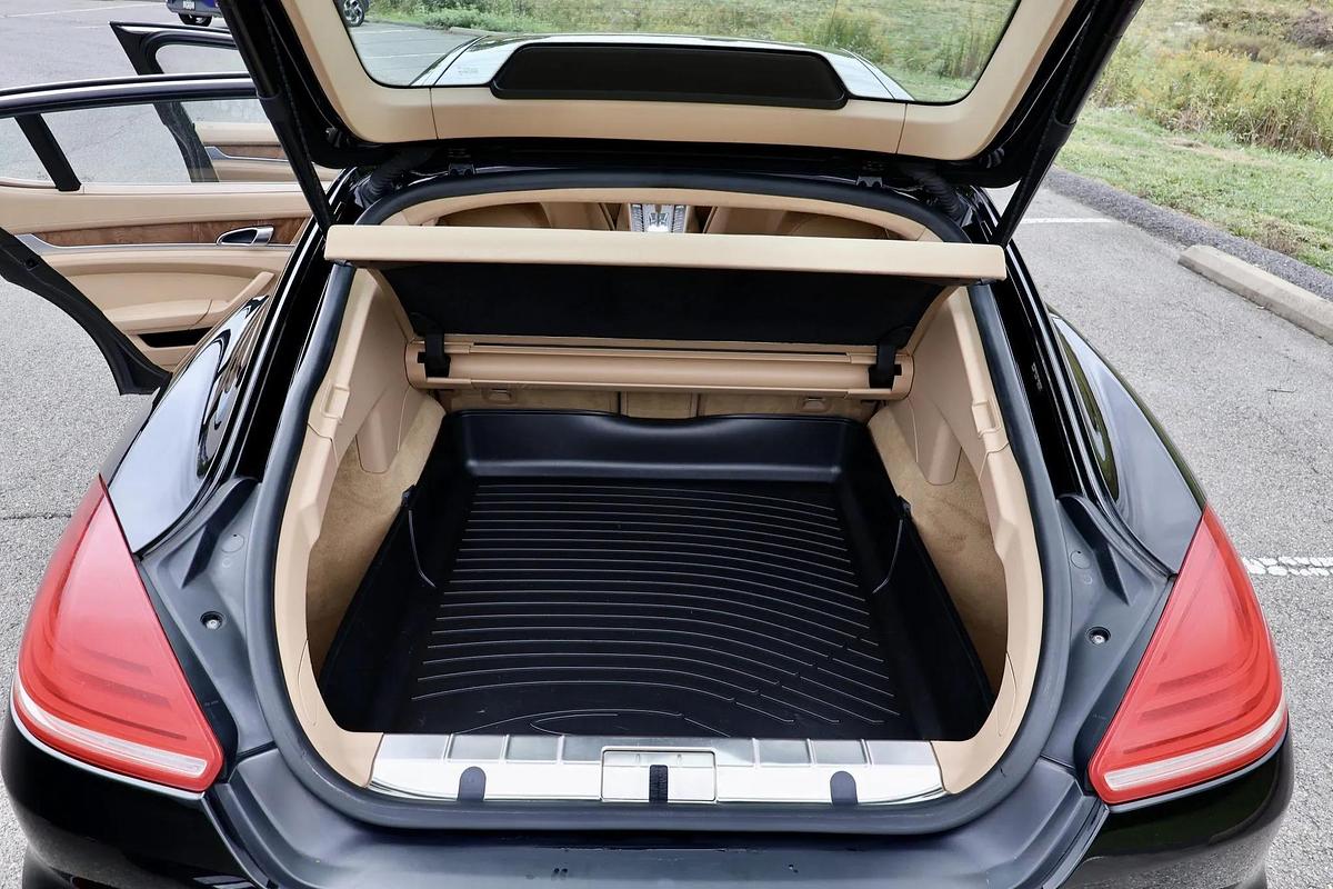 Used 2014 Porsche Panamera 4s Executive