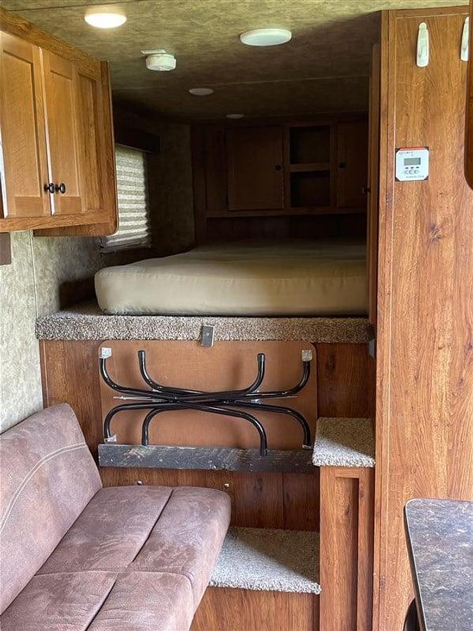 Used 2021 Lakota C7309 3 Horse Trailer with Living Quarters