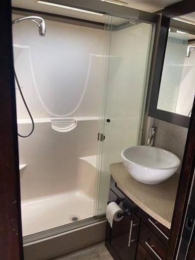 Used 2016 Vanleigh RV Vilano 365RL