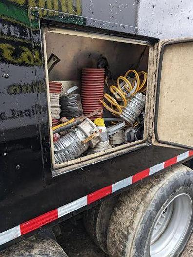 Used 1998 INTERNATIONAL 9400 with Mulch Blower