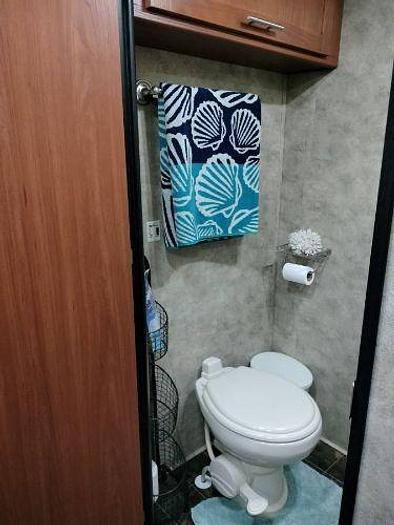 Used 2009 Keystone Fuzion 393