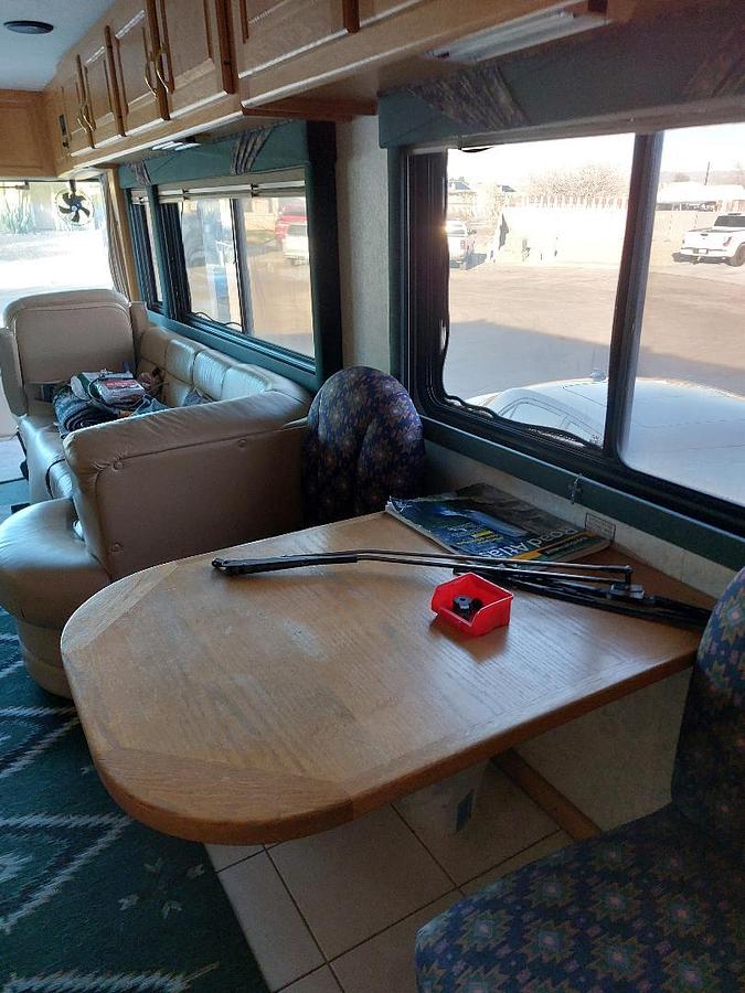 Used 1997 Country Coach Intrigue Class A Motorhome