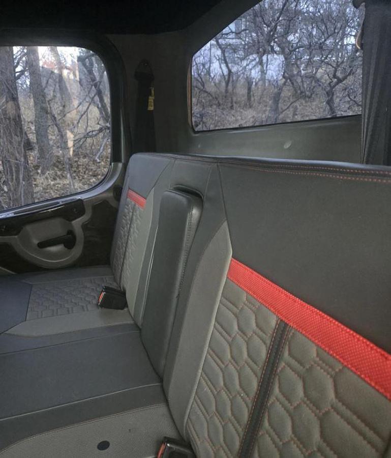 Used 2007 Freightliner M2 106