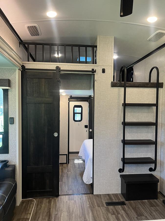 Used 2023 Jayco North Point 390CKDS Fifth Wheel