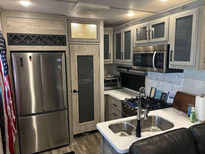 Used 2023 Keystone Alpine 3910RK