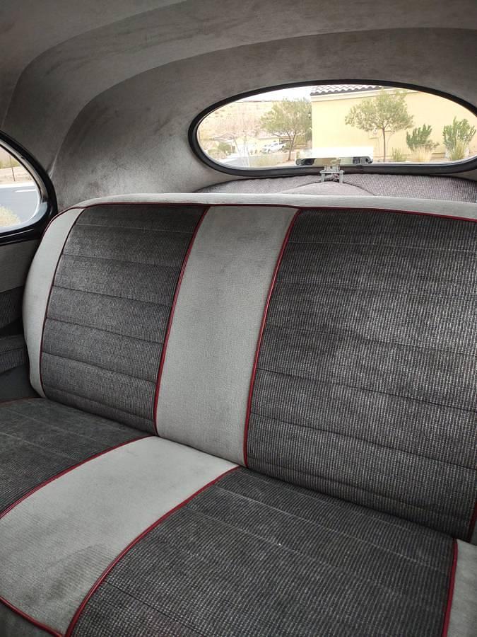 Used 1946 Ford super deluxe Tudor sedan