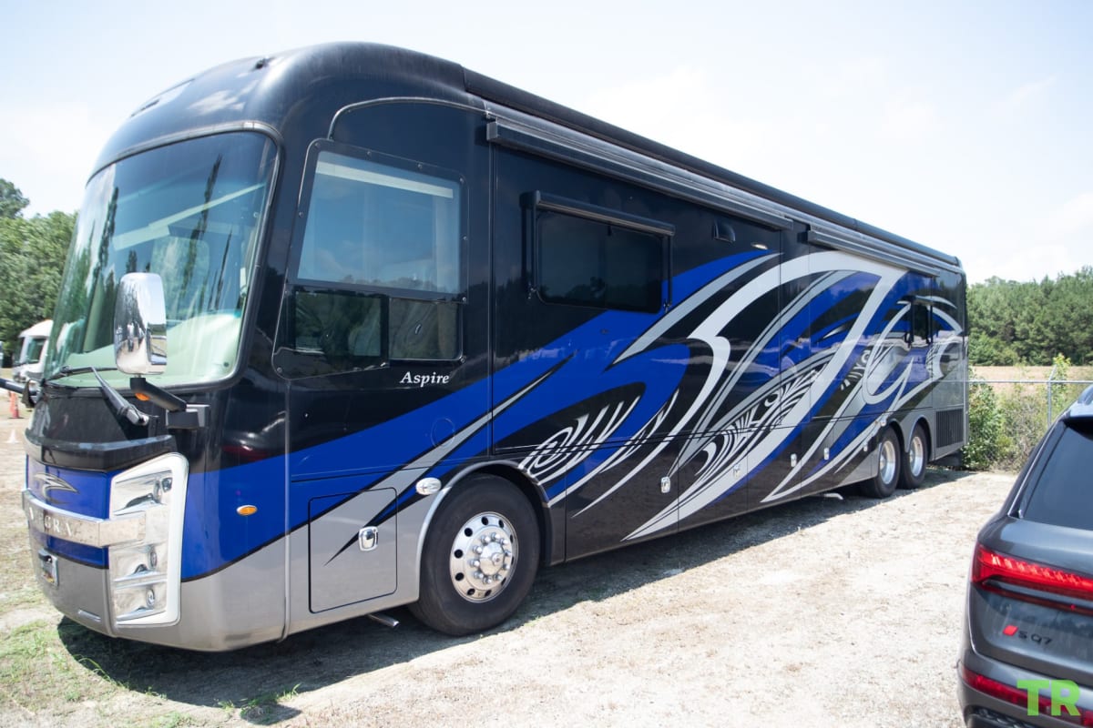 Used 2020 Entegra Aspire 44R | 450 HP Cummins Diesel | Bath & Half | Luxury Coach | Only 16,000 Miles