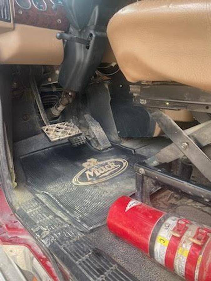 Used 2007 MACK GRANITE CV713 Dump Truck