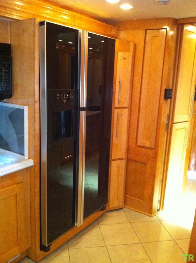Used 2007 Monaco Signature 45 Fortress Class A Motorhome