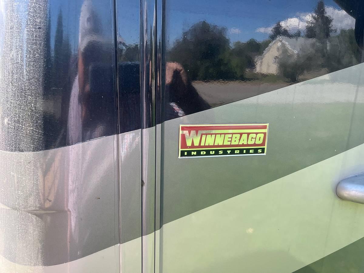 Used 2008 Winnebago Adventurer
