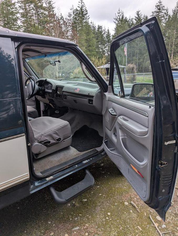 Used 1994 Ford Bronco XLT