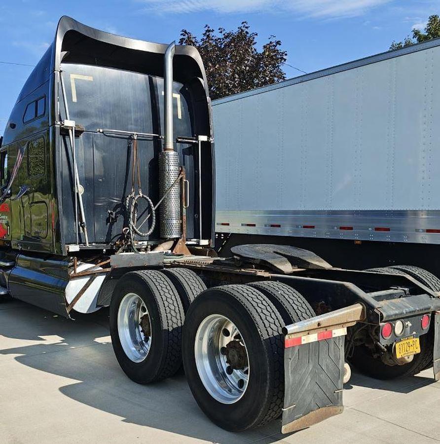 Used 1998 Kenworth T2000