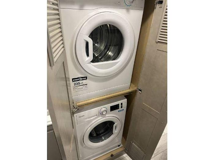 Used 2023 Newmar Dutch Star 4369