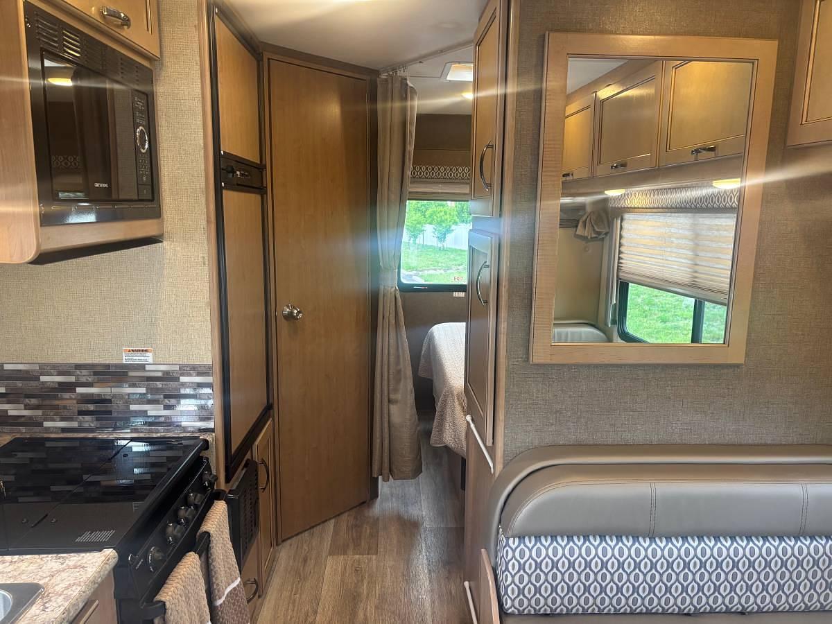 Used 2018 Thor Motor Coach Freedom Elite 22FE