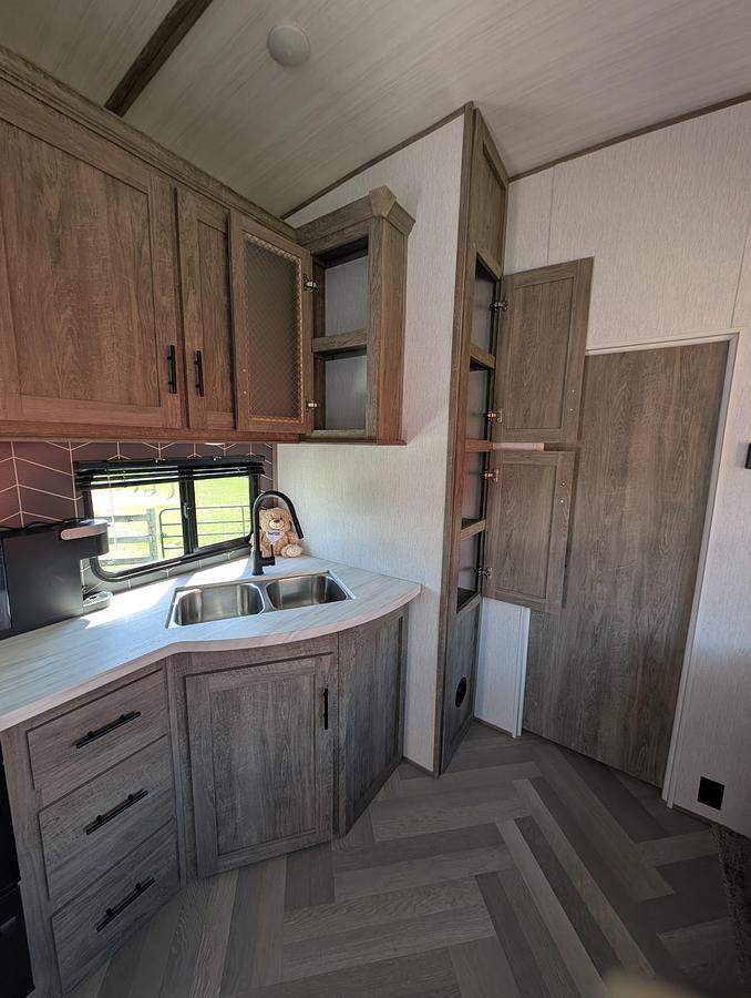 Used 2022 Forest River Salem Hemisphere 356qb