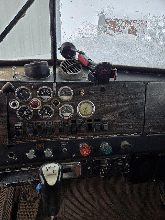 Used 1974 Kenworth Dump Truck