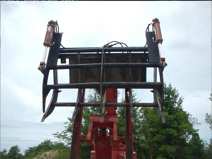 Used 1992 Ford L9000 With Mounted On 1992 IMT 13034 Knuckle Boom Crane