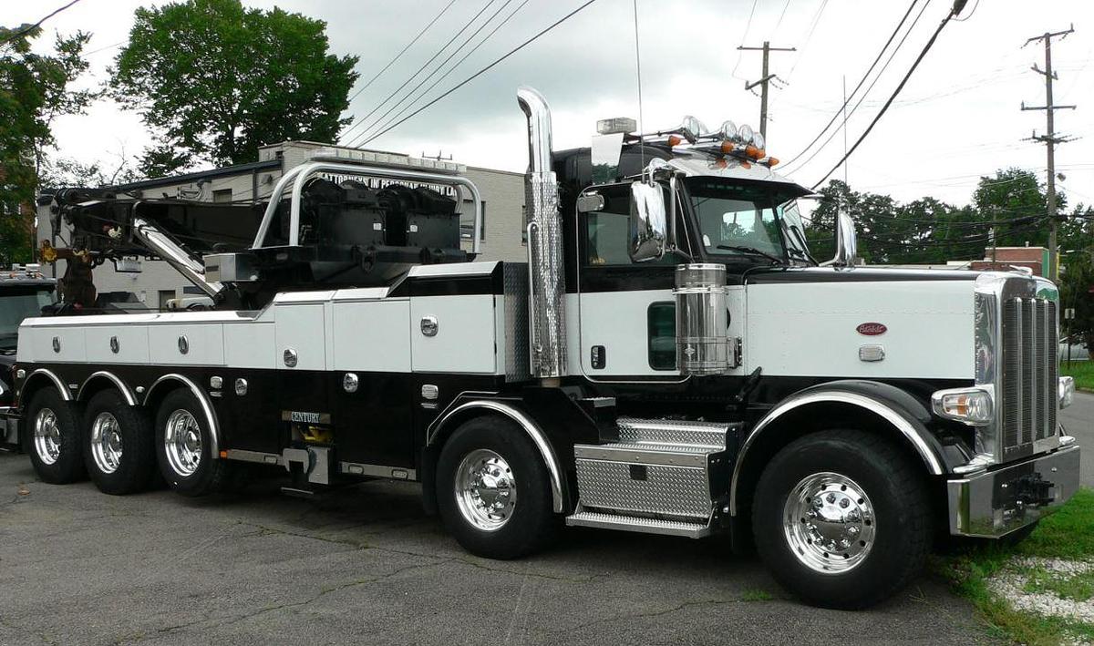 Used 2016 Peterbilt 389