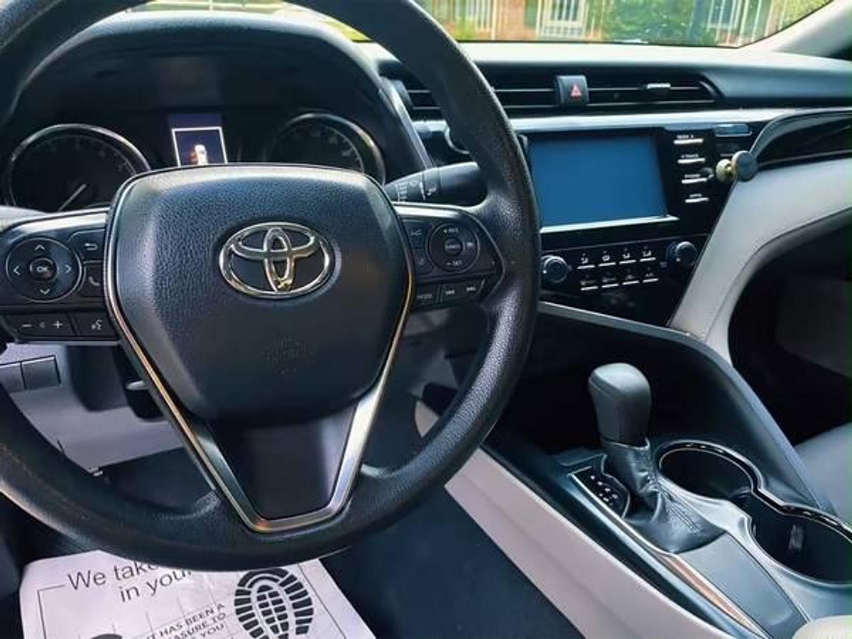 Used 2019 Toyota Camry Le
