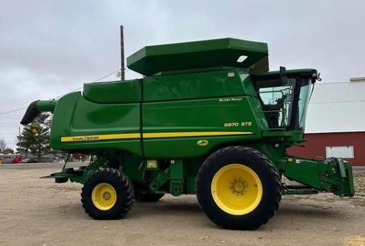 Used 2008 JOHN DEERE 9870 STS