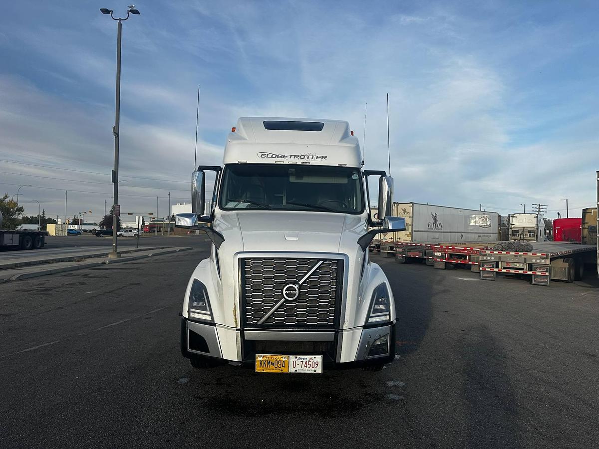 Used 2020 Volvo VNL860 XL Globetrotter