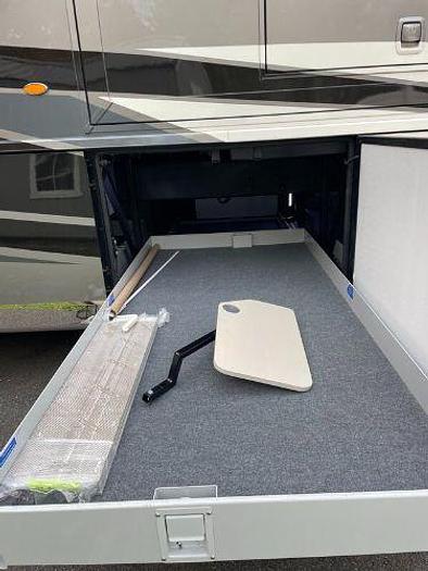 Used 2022 Newmar Dutch Star 4369