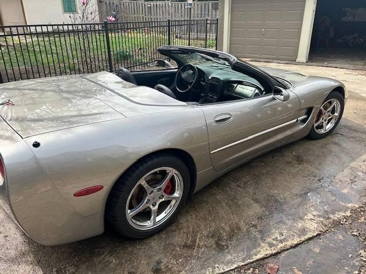Used 2002 Chevrolet Corvette Convertible