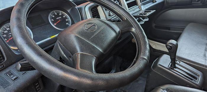 Used 2014 Hino 268