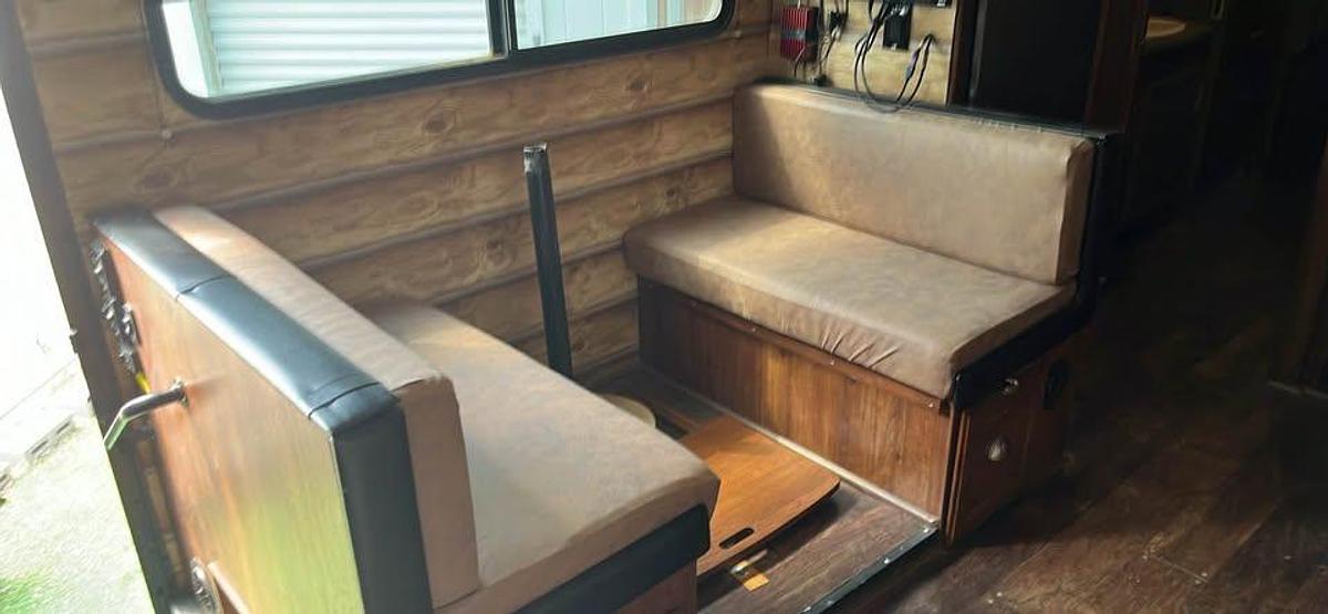 Used 2014 Fleetwood Bounder Class A Motorhome