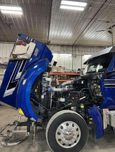 Used 2020 KENWORTH W900
