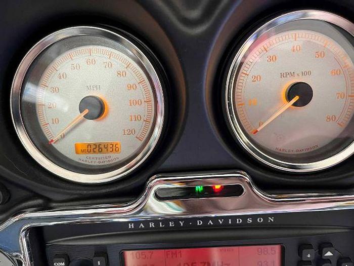 Used 2006 Harley Davidson Street Glide FLHXI