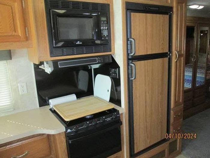 Used 2004 Georgie Boy Pursuit