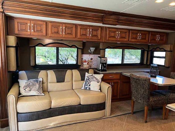 Used 2013 Fleetwood DISCOVERY 36J