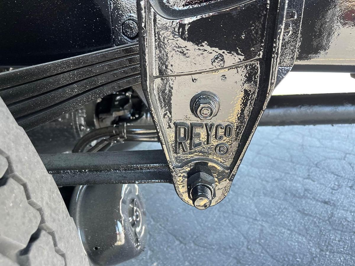 Used 2016 Peterbilt 330 Box Truck