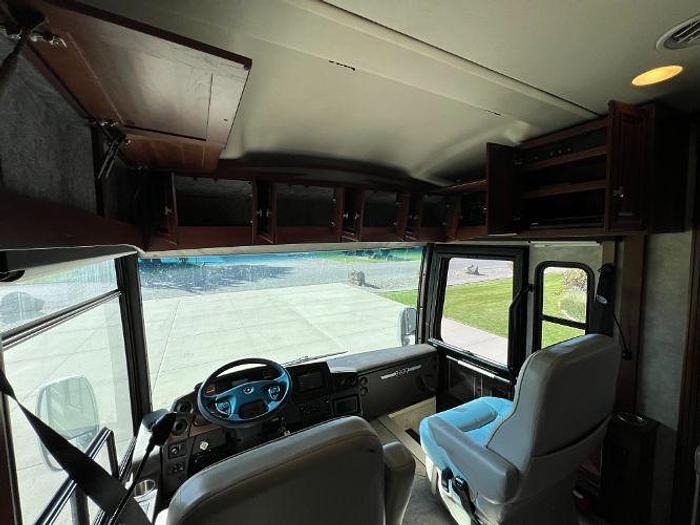 Used 2011 Winnebago Tour 42QD