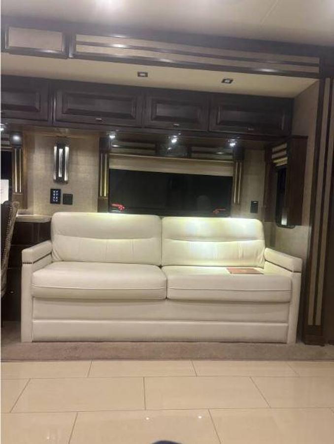 Used 2019 Tiffin Motorhomes Allegro Red 37 BA Class A Motorhome